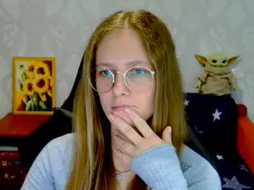 Chaturbate Sex Chat of roxie_shy