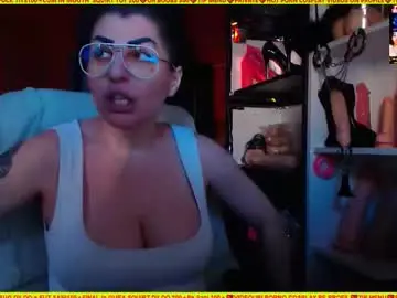 Chaturbate Sex Cam of cuminmenowbby