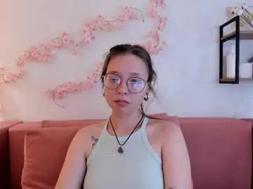 Chaturbate Best live sex cam show of noora_moore