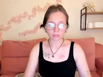 Chaturbate Adult Video Chat of noora_moore