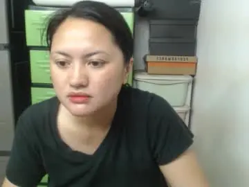 Chaturbate Live Sex Cam of beatrize72