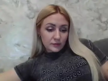 Chaturbate Private Sex Chat of analqueen2024