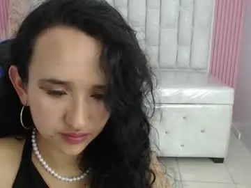 Chaturbate Free Porn Cam of bella_vibes_s