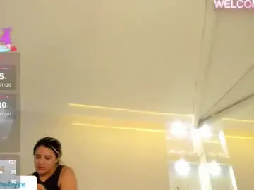 Chaturbate Adult Video Chat of julietha_taylor