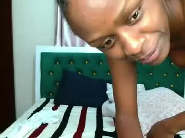 Chaturbate Sex Cam of naughty_birdie