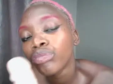 Chaturbate Live Porn of queen_lov4