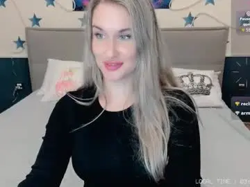 Chaturbate Live Sex Cam of milla_na