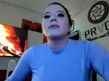 Chaturbate Best live sex cam show of ema_04