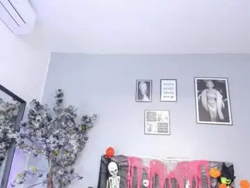 Chaturbate Live Sex Cam of isabellsmmith
