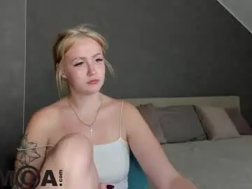 Chaturbate Free Porn Cam of leslie_bell