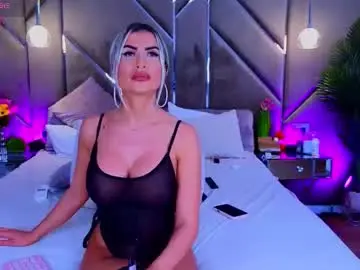Chaturbate Live Porn of lellie_