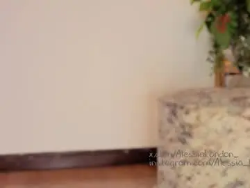 Chaturbate Adult Webcam of alessialondon