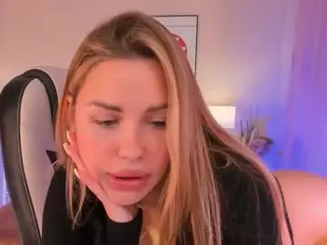 Chaturbate Best live sex cam show of roxy_wet