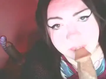 Chaturbate Free Porn Cam of daddyslilcumslxt