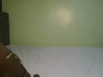 Chaturbate Sex Cam of hot_petite1