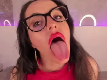 Chaturbate Watch Live Sex Cams of isisnoir