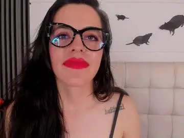 Chaturbate Best live sex cam show of isisnoir
