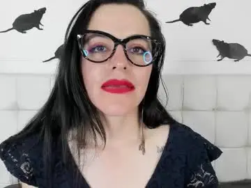Chaturbate Nude Webcam of isisnoir