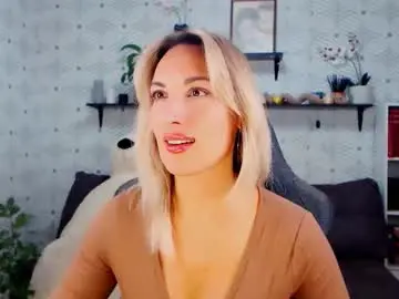 Chaturbate Sex Chat of millaxqueen