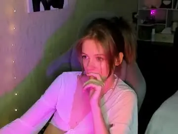 Chaturbate Live Sex of emili_sweet__