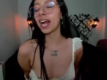 Chaturbate Nude Webcam of moon___kitty