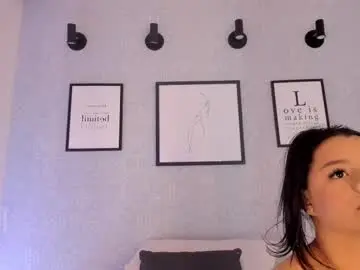 Chaturbate Live Sex Cam of natasha_harpper