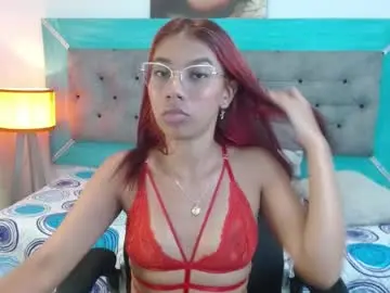 Chaturbate Live Porn of alaia_18