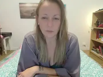 Chaturbate Adult Video Chat of alice8363