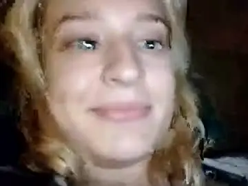 Chaturbate Sex Chat of mila_420