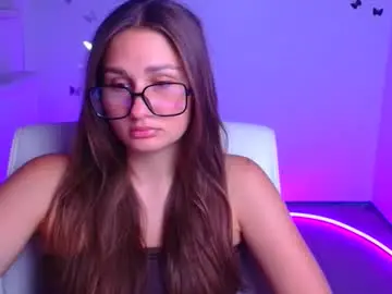Chaturbate Nude Webcam of lora_kisses