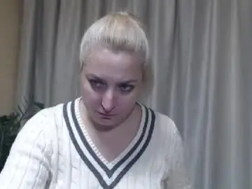 Chaturbate Live Sex Cam of ohsweetiren