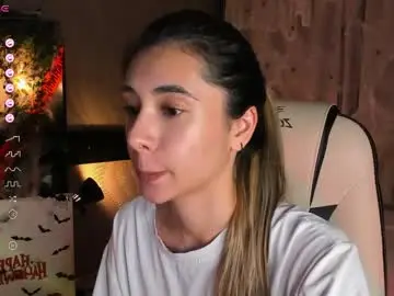 Chaturbate Watch Live Sex Cams of darlabelle
