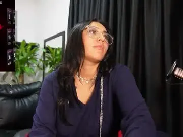 Chaturbate Live Sex of amy_fox2