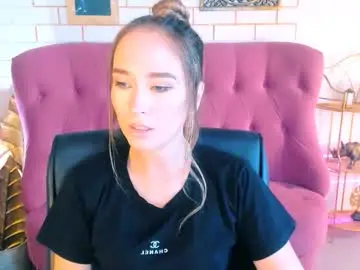 Chaturbate Live Sex Cam of islaroot