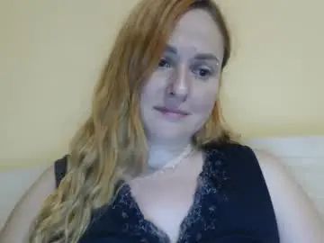Chaturbate Best live sex cam show of zara_red