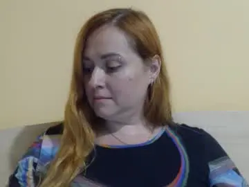 Chaturbate Best live sex cam show of zara_red