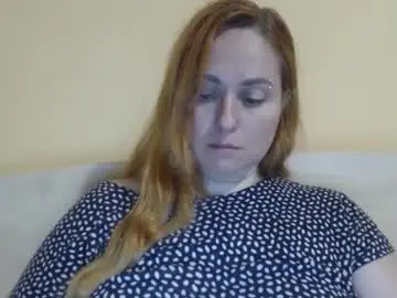 Chaturbate Nude Webcam of zara_red