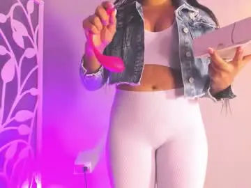 Chaturbate Best live sex cam show of ashanty_queen