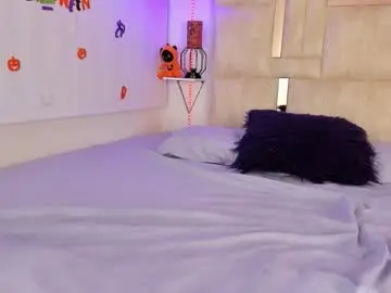 Chaturbate Sex Chat of emily_walker4