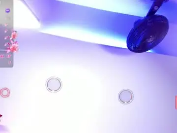 Chaturbate Nude Webcam of abi_ryder