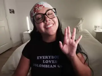 Chaturbate Adult Webcam of maiiaa_