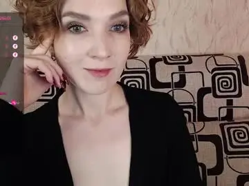 Chaturbate Live Sex Cam of tinawincee
