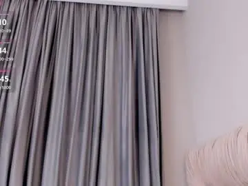Chaturbate Watch Live Sex Cams of emilyfinne