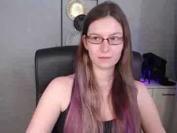 Chaturbate Live Sex Cam of emma_lust94