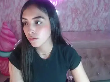 Chaturbate Live Sex Cam of crystal_vega_ch