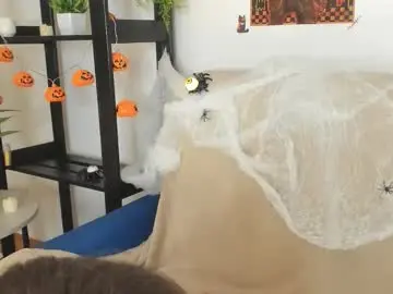 Chaturbate Adult Video Chat of moanshade