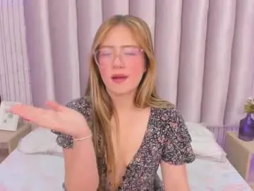 Chaturbate Nude Webcam of samanthapeachs