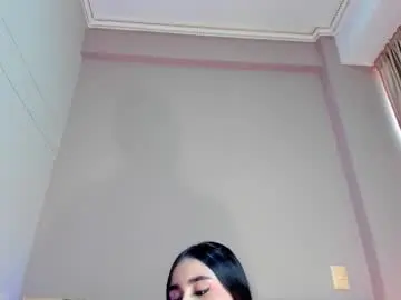Chaturbate Adult Video Chat of serenaaveline