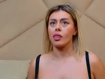 Chaturbate Free Porn Cam of chloevee