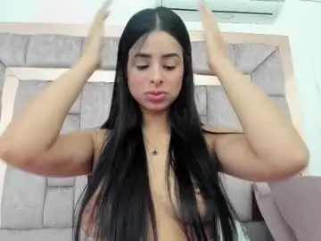 Chaturbate Best live sex cam show of emma_castilloo